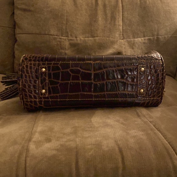 Dooney & Bourke croco embossed fino leather handbag - Picture 7 of 7